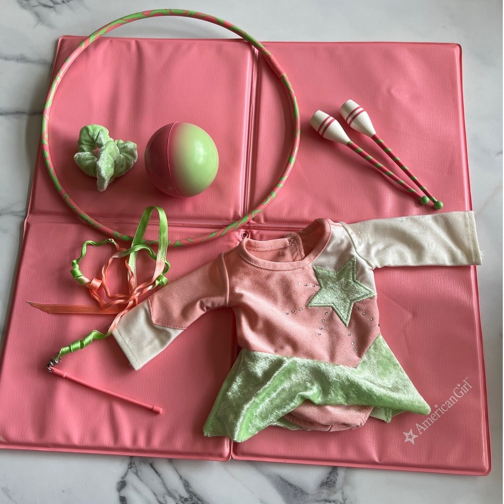 American Girl Rhythmic Gymnastics Set Pink Green Star Leotard Mat Accessories